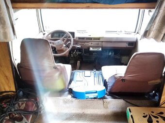 mitsubishi L 300 - 12