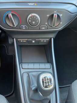 Hyundai I20, 1.2i, 22600km, rok 2023 - 12