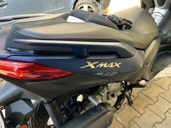 Yamaha X-Max 125 - 12