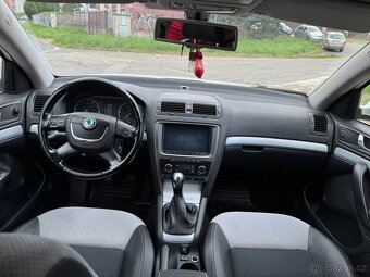 Škoda Octavia 1,6MPI LPG, 2010, Kamera, ALU, MF, RS Sedadla - 12