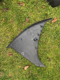 Sada plastu i s nadrzi na Yamaha R1 09-11 - 12