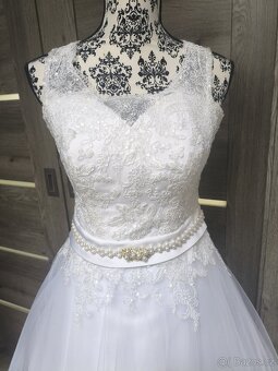 Krajkovo-tylové svatební šaty 36/38/40 - 12