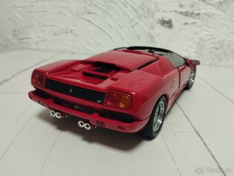 Lamborghini Diablo Roadster 1/18 Autoart - 12