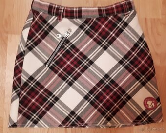 Balík dívčího oblečení na věk 3-6 let, celkem 17 věcí - 12