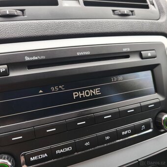 Škoda Octavia combi 1.6 TDI 77kw, poctivých 246tkm, rok 2011 - 12