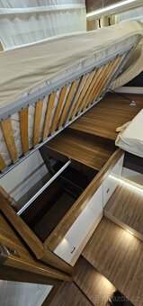 180PS 4místa 3,5t automat Mobilvetta Kyacht TL86 obytné auto - 12