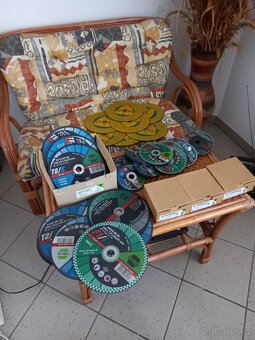 Řezací a Brusné Kotouče RECA - 12