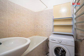 Prodej bytu 3+1, 65 m², Český Krumlov, ul. Za Nádražím - 12