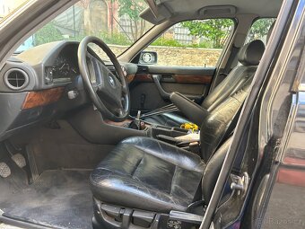 Bmw e34 komplet na dily - 12