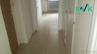 Pronájem bytu 2 + 1, v OV, cihla, 59,10 m2, ul. Krále Jiřího - 12