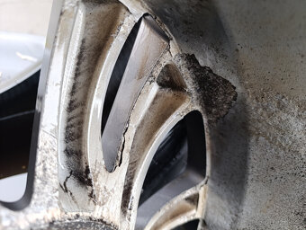 5x114,3 Subaru Levorg 7Jx18" alu disky - 12