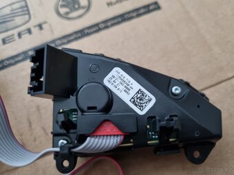 TLACIDLA NA MULTIFUNKCNY VOLANT OCTAVIA 3 SUPERB 3 KODIAQ - 12