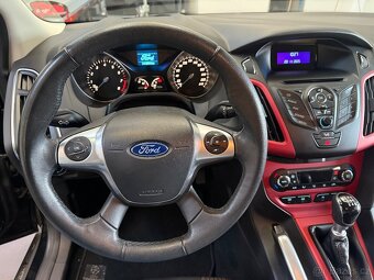 FORD FOCUS 1.6 110 kW BENZÍN 6MT SPORT PAKET 2012 - 12