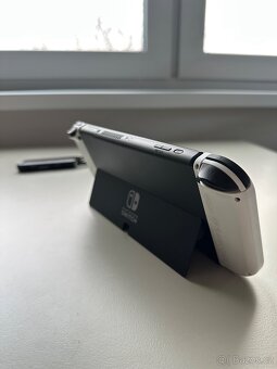 Nintendo Switch OLED - 12