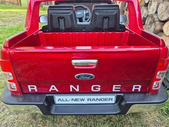 Dětské elektrické autíčko Ford Ranger - 12