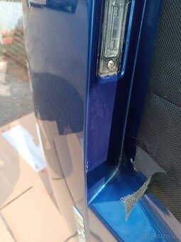 VW Touran -páté dveře, viko kufru - 12