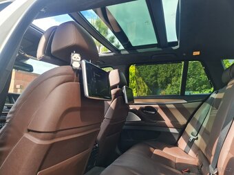 BMW 535d  | zadní náhon | 3xTV | B&O | FULL VÝBAVA - 12