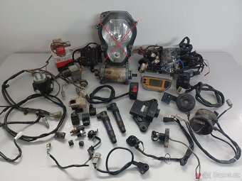 KTM LC8 950 ADVENTURE S - MOTOR KOMPLETNÍ + MOTOR NA DÍLY - 12