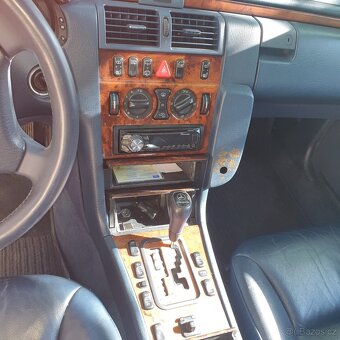 Mercedes Benz 210 E300 TD avantgarde, r.v. 1998 - 12
