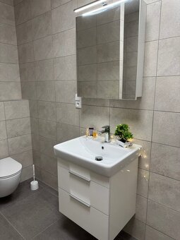 PRONÁJEM NOVĚ VYBUDOVANÉHO BYTU 2+KK, ROSTĚNICE – ZVONOVICE - 12