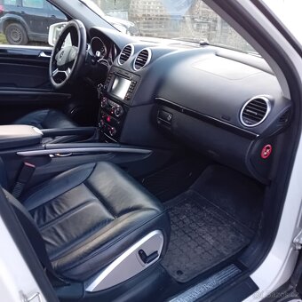 Mercedes GL 350 CDI, 7 míst, r.v. 2011 - 12
