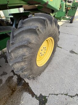Sklizeci mlaticka John Deere 9640i wts - 12