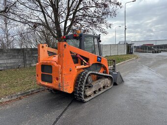 Pásový smykový nakladač Komatsu CK 20-1, hmotnost 3.6 t - 12