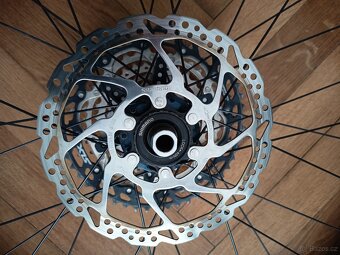 Prodám komponenty Shimano - 12