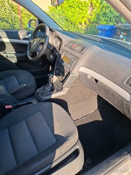Prodám ŠKODA OCTAVIA COMBI II 1.9 TDI 77kw - 12