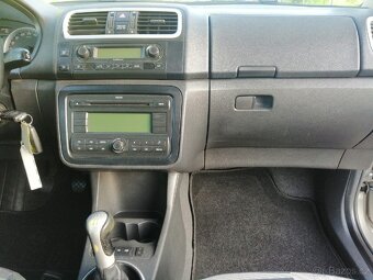 Škoda Roomster 1.4 63kW  bohatá výbava - 12