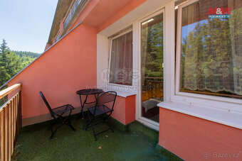 Prodej hotelu, penzionu, 2237 m², Komňa - 12