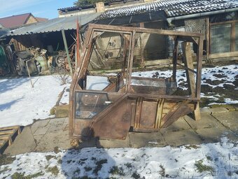 Kabina Zetor 4011 (úzká) - 12