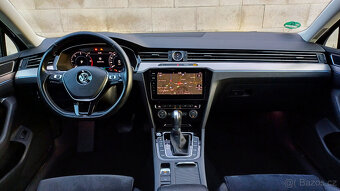 VW Passat Variant 2.0 Bi-TDI 176kW HIGHLINE - 12