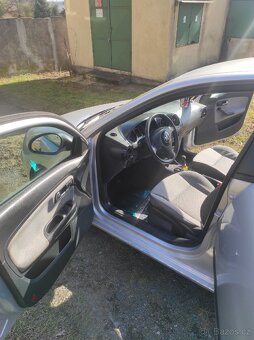 Prodám Seat Cordoba 1.9 sdi - 47kw - 12