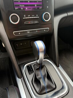 Renault Megane IV GT 205 - 12