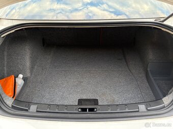 BMW 335i xDrive E92 COUPE 225KW - 12