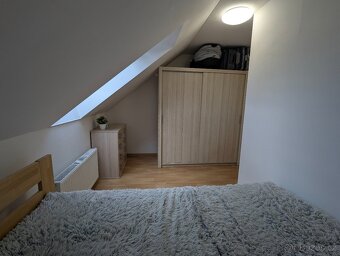 Menší rodinný dům 3kk + přístavby, klidné centrum Holice - 12