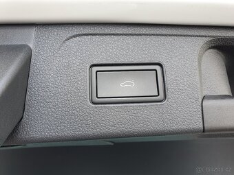VW Passat B8 GTE Variant 1.4TSI 160kW DSG - záruka Autodraft - 12