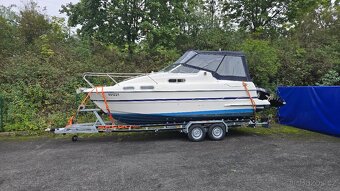 Člun - Loď Sealine 218 Family - 12