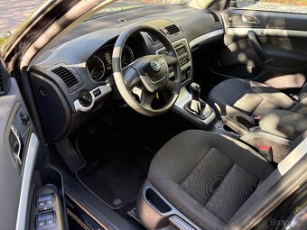 Škoda Octavia 2  1.2TSI 77Kw,2011,tažné,179592Km. - 12