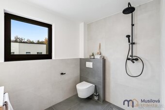 Prodej rodinného domu 91 m2, pozemek 350 m2 - 12