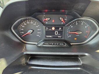 Peugeot Rifter 1.5BHDi 130 ALLURE EAT8 - 12