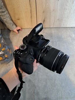 Digitální zrcadlovka Canon EOS 650D - 12