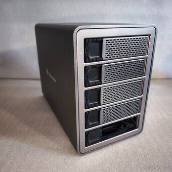 Externí boxy na 3,5" HDD - 12