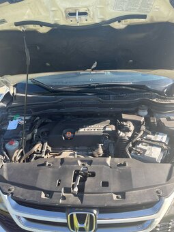 Honda CR-V - 12
