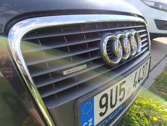 Audi A4 B7 2.0 tdi quattro combi - 12