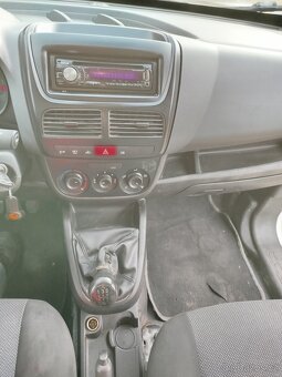 Fiat Doblo Maxi Dlouhá verze 66Kw 08/2010 - 12