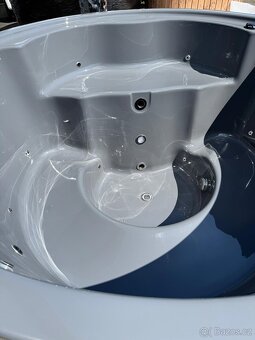 Koupací sud, vířivka, Coral 2, hydro a aero masáže System - 12