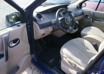 Renault Grand Scénic 2.0i LPG,7 míst benzín manuál 99 kw - 12