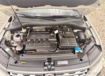 VW Tiguan 2,0 TDi,  R-line 4 Motion  DSG  140 kW - 12